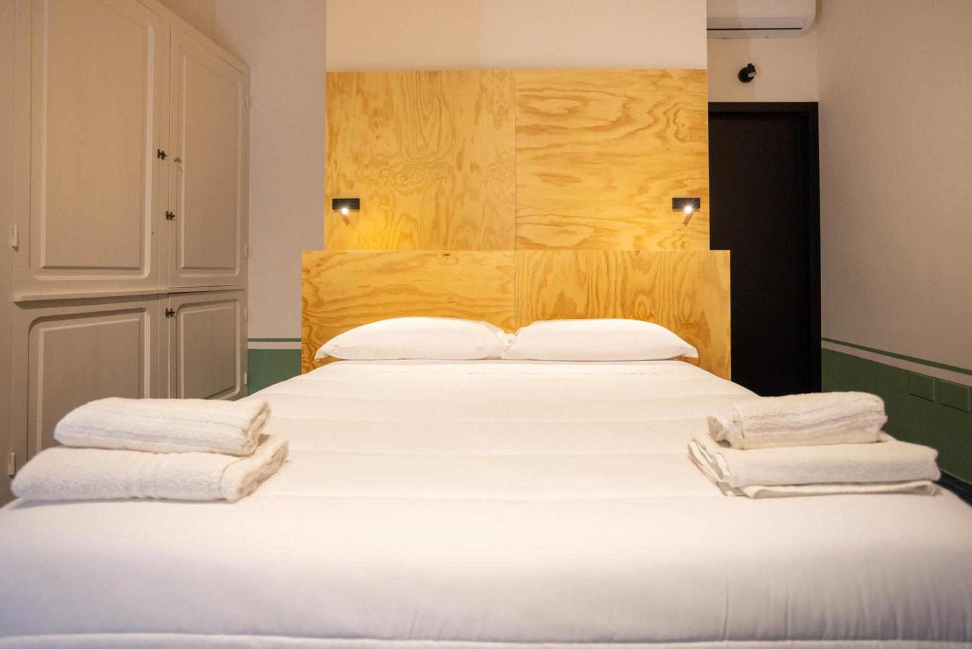 Hotel Don Vittorio A Chiaia Neapol Zewnętrze zdjęcie