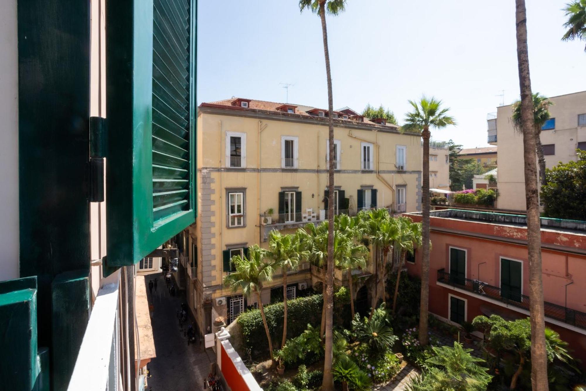 Hotel Don Vittorio A Chiaia Neapol Zewnętrze zdjęcie